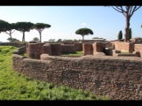 06305 ostia - regio iii - insula ix - domus dei dioscuri (iii,ix,1) - termen - suedseite - blick in ri raum o.jpg